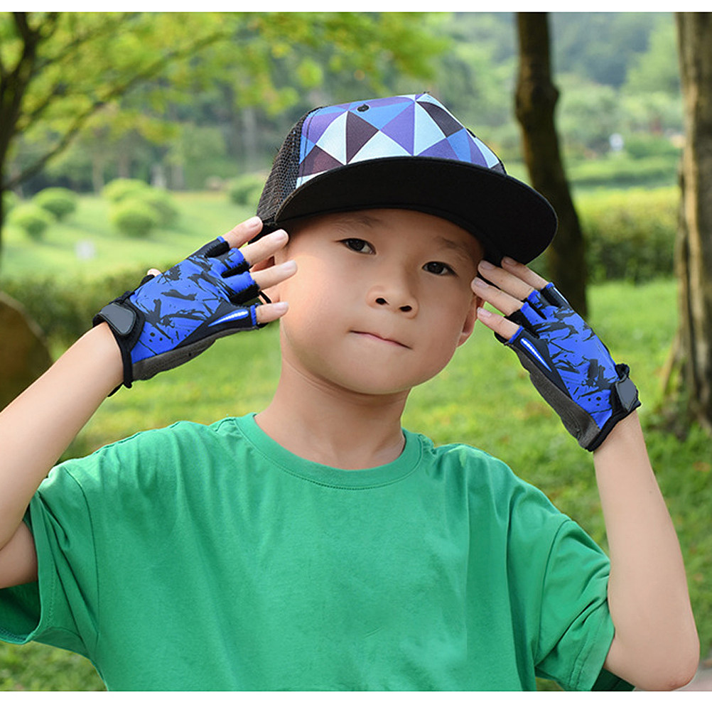 Fishing Gloves - ถุงมือสำหรับกีฬา ดีไซน์ครึ่งนิ้ว น้ำหนักเบา ระบายอากาศได้ดี ซับแรงกระแทก กันลื่น
